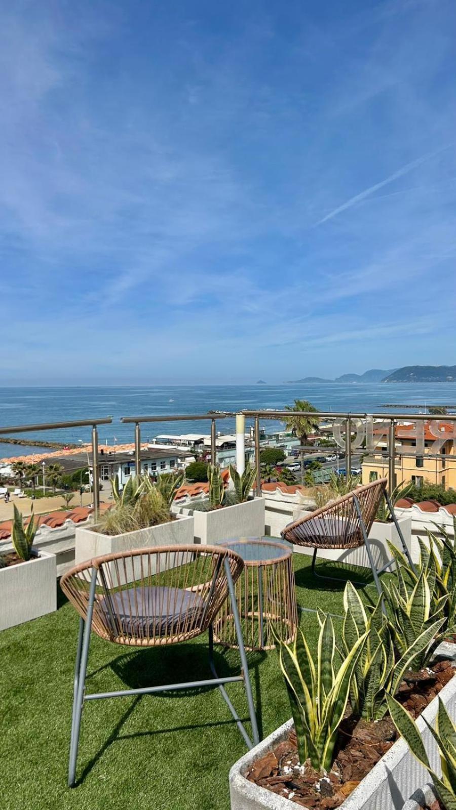 Suite Terrace,1773706157:JPEG